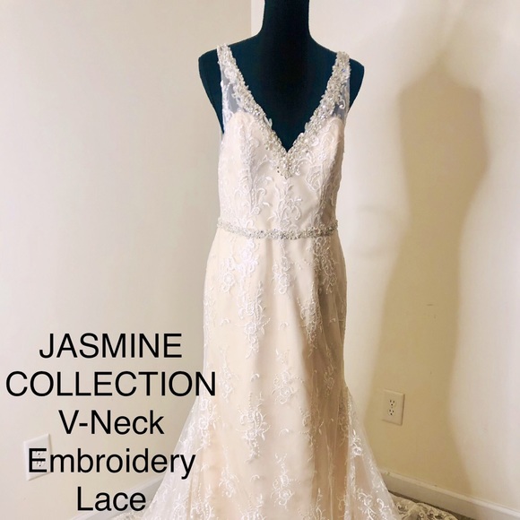 Jasmine Collection Wedding Dress - Style 181055 - Picture 1 of 4